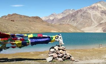 Chandratal Baralacha La Trek